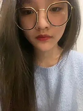 Krixxi22 online show from February 2025 03:54:02 PM