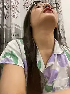 Krixxi22 online show from March 2025 02:34:01 PM