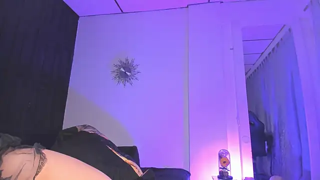 sam carsonx online show from November 2025 10:31:02 PM