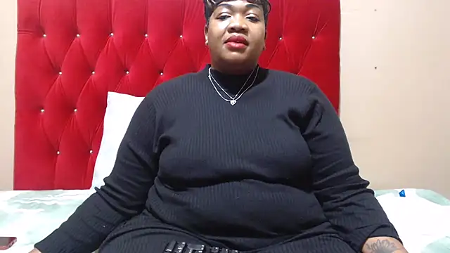 MIGHTYASSS online show from September 2025 06:08:01 AM