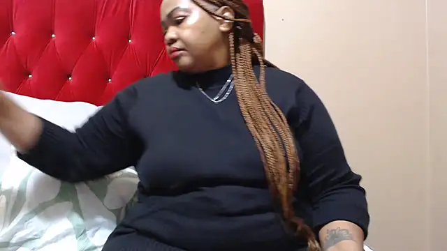 Snapshot of MIGHTYASSS chatting on November 2025 06:08:02 AM MIGHTYASSS online show from November 2025 06:08:02 AM