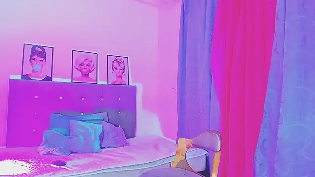 Snapshot of Kimberly_thompsom chatting on February 2025 05:16:01 PM Kimberly thompsom online show from February 2025 05:16:01 PM