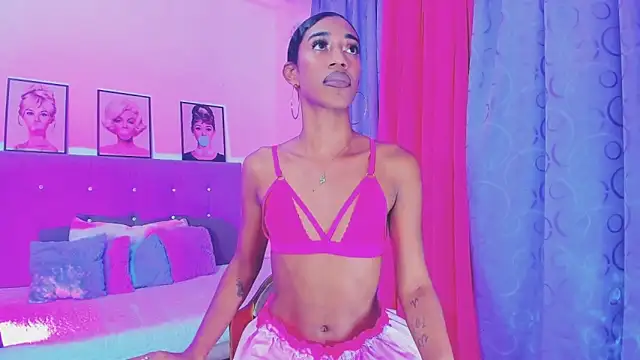 Snapshot of Kimberly_thompsom chatting on February 2025 02:37:01 AM Kimberly thompsom online show from February 2025 02:37:01 AM