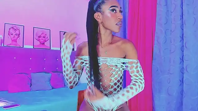 Snapshot of Kimberly_thompsom chatting on February 2025 06:34:01 AM Kimberly thompsom online show from February 2025 06:34:01 AM