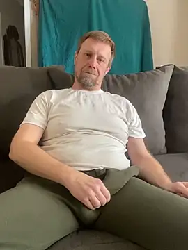 Realybigdill online show from February 2026 06:51:02 PM