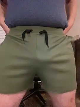 Realybigdill online show from February 2026 05:04:02 AM