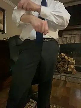 Realybigdill online show from March 2026 01:43:02 AM