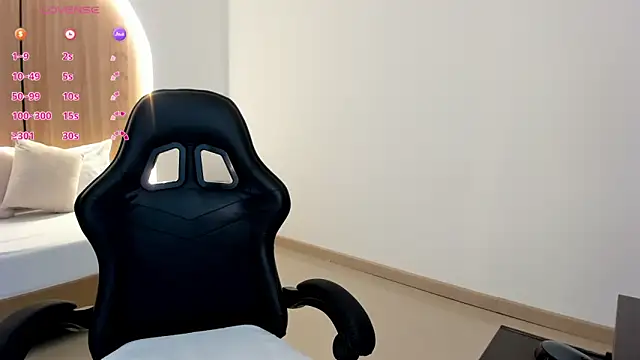 zoe danae  online show from March 2026 12:33:02 PM