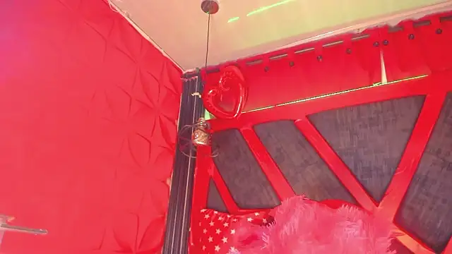 Taylor-hardcore online show from January 2026 03:19:01 PM