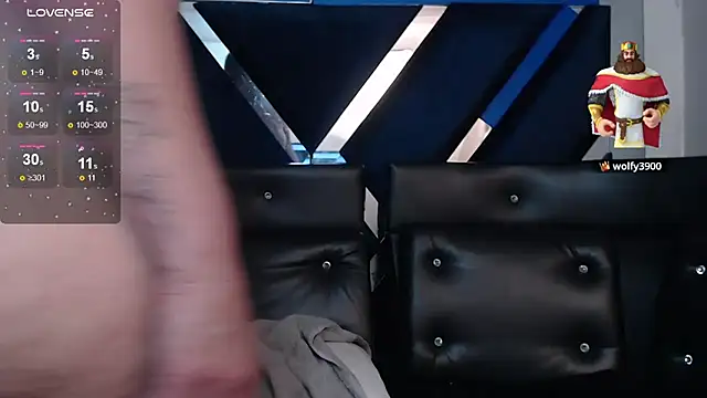 maissa-luvv online show from April 2026 07:58:02 PM