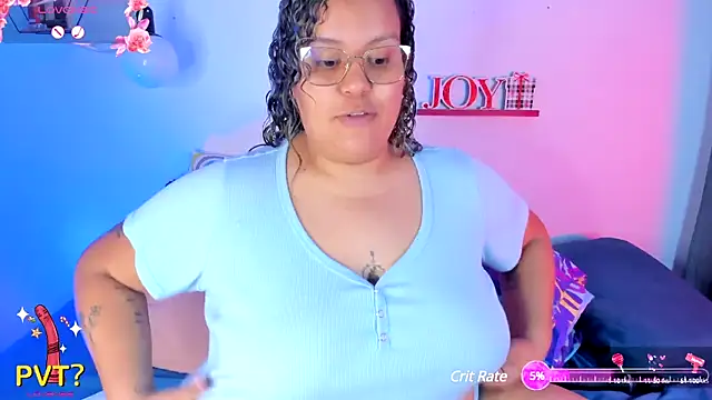 monicabbw  online show from February 2025 05:01:02 PM