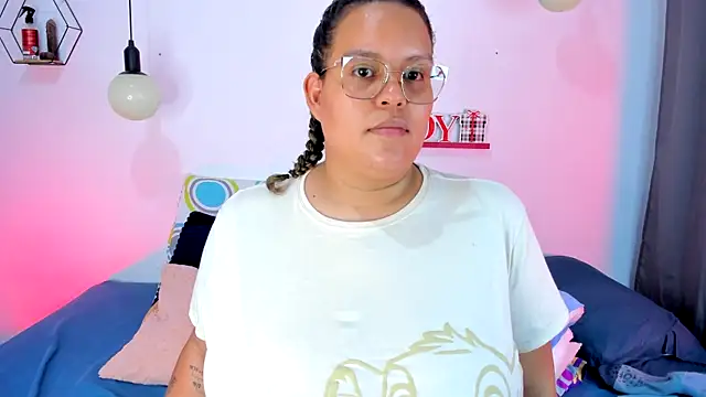 monicabbw  online show from February 2025 09:17:01 PM