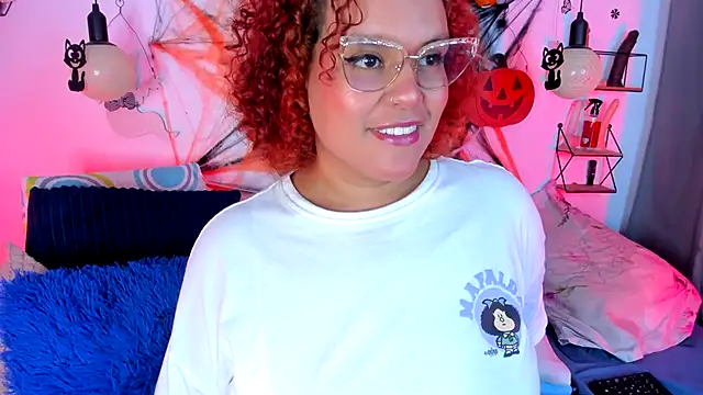 monicabbw  online show from October 2025 12:11:01 AM