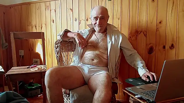 Snapshot of papifacu chatting on November 2025 12:53:02 PM papifacu online show from November 2025 12:53:02 PM