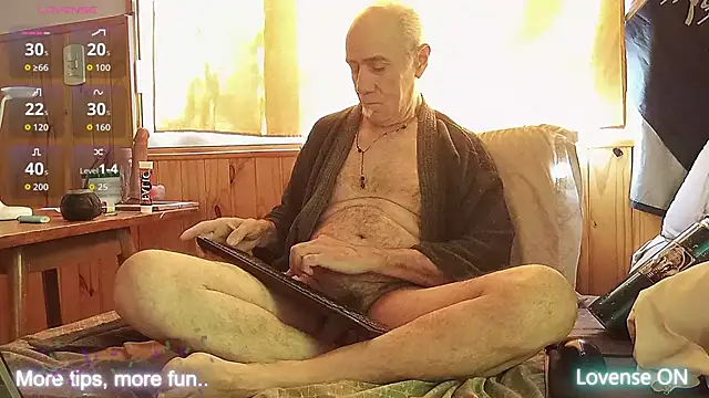 Snapshot of papifacu chatting on October 2025 12:59:01 PM papifacu online show from October 2025 12:59:01 PM