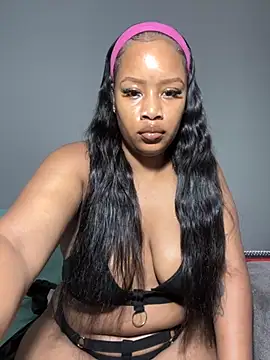 MimiCurves online show from November 2025 07:23:02 AM