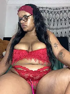 MimiCurves online show from May 2026 11:13:01 AM