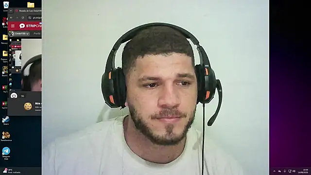 Dedel199 online show from September 2025 01:33:01 PM