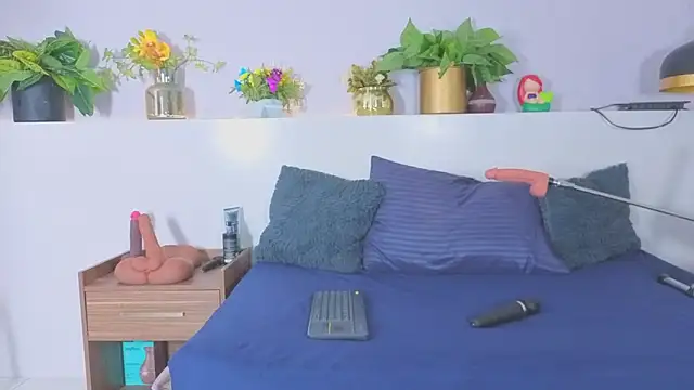 Scarlett grey1 online show from March 2026 11:25:02 AM