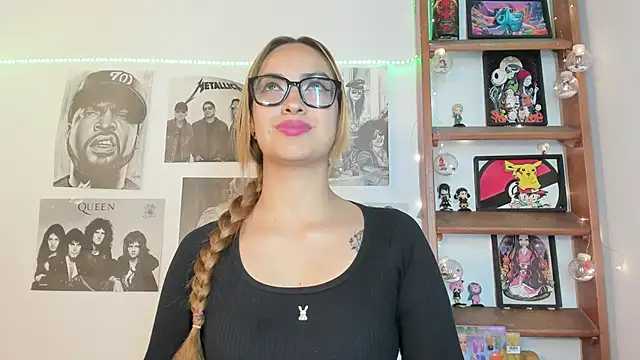 Meowlody online show from October 2025 10:32:01 PM