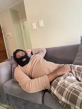 jaytee198610 online show from March 2026 12:19:01 PM