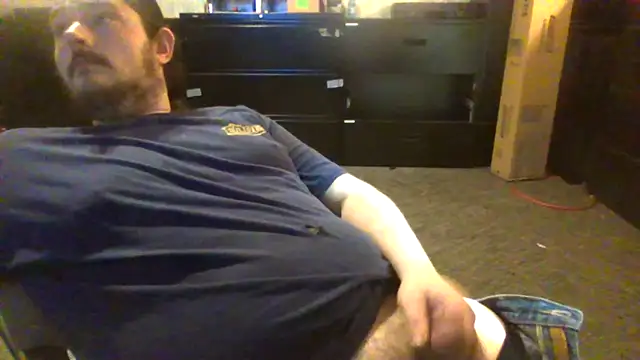 daddysmalldick502 online show from March 2026 05:30:01 PM