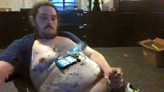 daddysmalldick502 online show from June 2026 01:22:02 PM