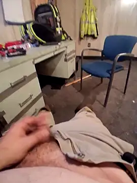 daddysmalldick502 online show from December 2025 03:57:01 PM