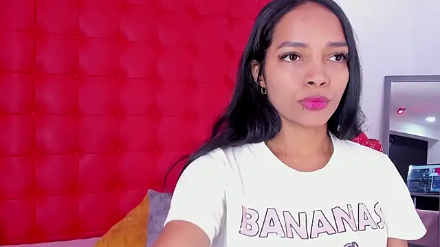 Daliana Beck online show from November 2025 08:52:02 PM