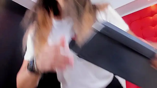 Daliana Beck online show from March 2026 12:20:01 PM