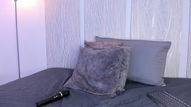 Snapshot of EmmaCollemann chatting on February 2025 06:26:01 PM EmmaCollemann online show from February 2025 06:26:01 PM