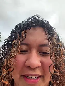 Kenia tompson01 online show from November 2025 08:53:01 PM