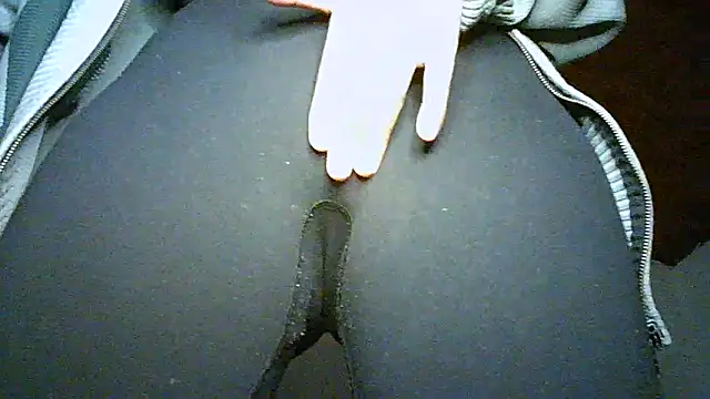 Snapshot of Bellabeltrann chatting on March 2025 01:51:01 PM Bellabeltrann online show from March 2025 01:51:01 PM