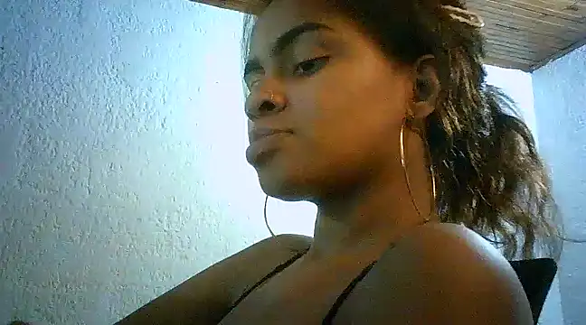 Snapshot of Bellabeltrann chatting on March 2025 01:01:01 PM Bellabeltrann online show from March 2025 01:01:01 PM