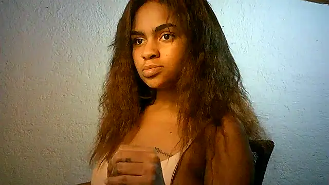 Snapshot of Bellabeltrann chatting on February 2025 10:19:01 AM Bellabeltrann online show from February 2025 10:19:01 AM