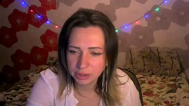 John Daenerys online show from November 2025 03:35:02 PM