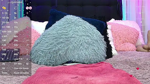 Hanna horny  online show from March 2026 02:04:02 AM