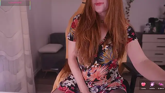 Snapshot of Lisa_sweetheels chatting on July 2026 02:40:01 PM Lisa sweetheels online show from July 2026 02:40:01 PM