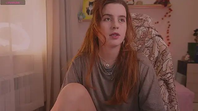 Lisa sweetheels online show from November 2025 01:33:02 PM