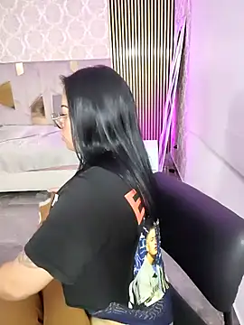 martinna tay online show from March 2026 03:22:01 AM