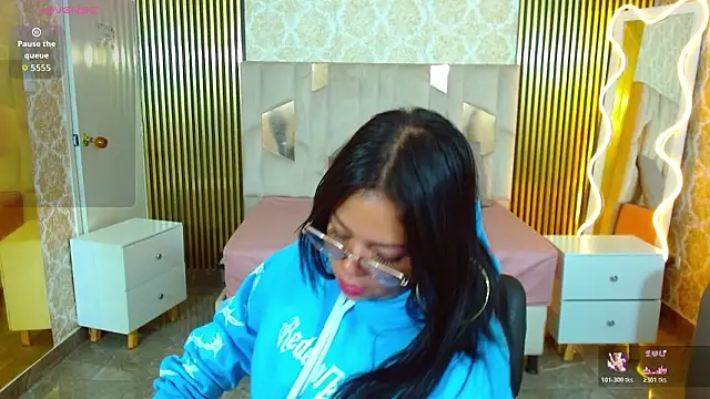 martinna tay online show from February 2026 03:16:01 AM