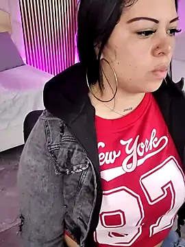 martinna tay online show from March 2026 03:35:02 AM