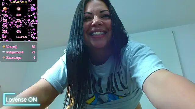 martinna tay online show from March 2025 06:16:01 AM