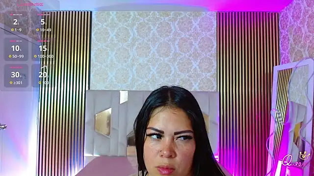 martinna tay online show from May 2026 03:14:02 AM