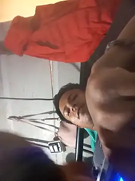 Akonam3000 online show from October 2025 11:03:02 PM