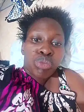 LOVELY-2BERRY online show from November 2025 05:24:01 PM