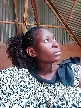 LOVELY-2BERRY online show from November 2025 07:13:01 AM