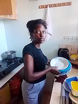 LOVELY-2BERRY online show from April 2026 12:21:02 PM