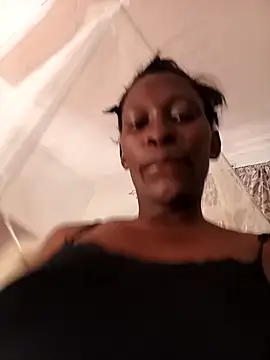 LOVELY-2BERRY online show from December 2025 06:49:02 AM