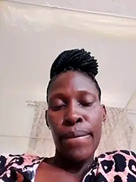 LOVELY-2BERRY online show from February 2026 11:54:01 AM